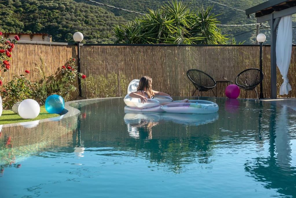 Casa Del Miele, Private Pool, Bbq, Mountain View. Villa Alikianos Bagian luar foto